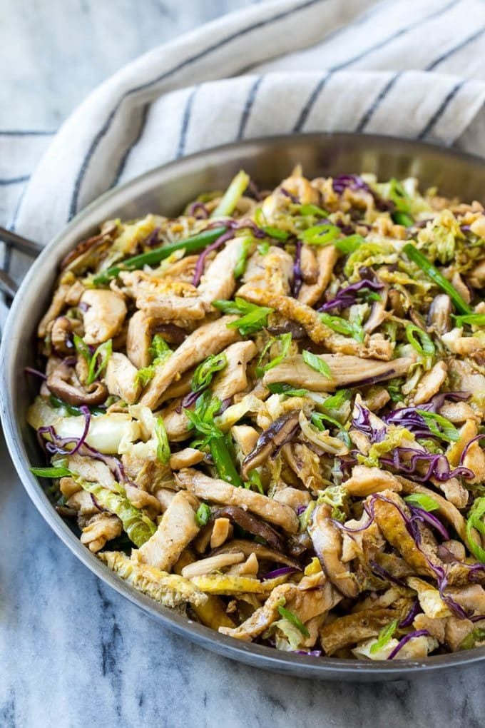 Moo Shu Chicken Recipe | Easy Chicken Recipe | Asian Chicken Recipe | Take Out Recipe | Easy Dinner Recipe #chicken #stirfry #mooshu #dinner #jonep A skillet of moo shu chicken with eggs, cabbage and mushrooms.