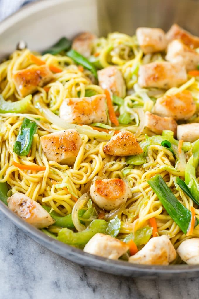 Chicken Chow Mein Recipe | Easy Chicken Recipe | Chow Mein | Chinese Food #chowmein #takeout #asianfood #jonep Chicken chow mein in a skillet with noodles and vegetables.