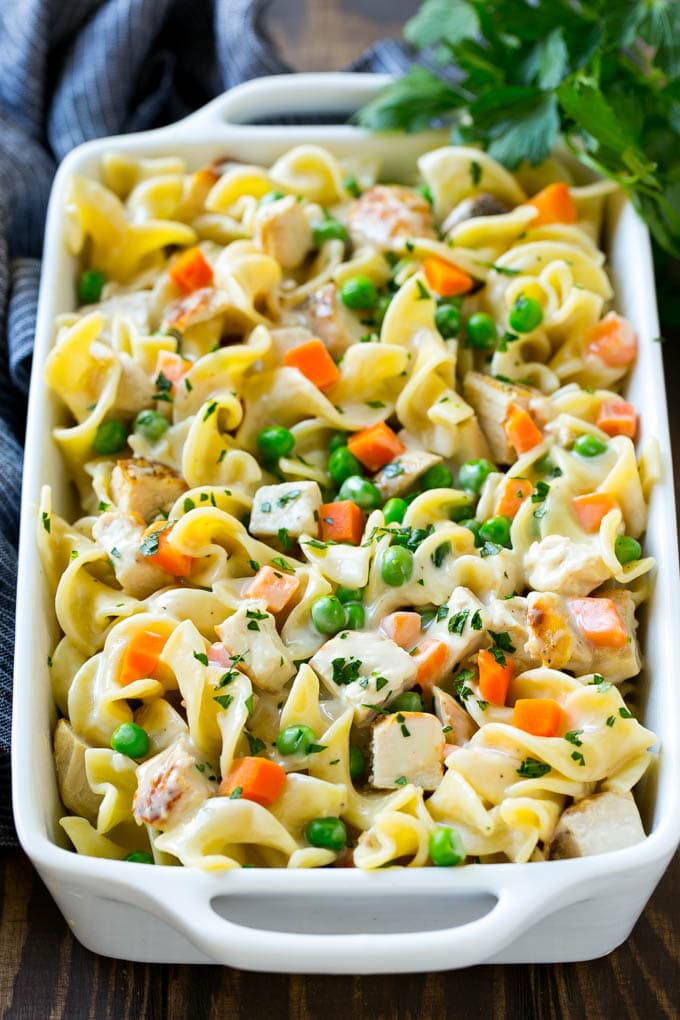 Chicken Noodle Casserole Recipe | Creamy Chicken Casserole | Cream of Chicken Soup Casserole | Noodle Casserole #casserole #chicken #noodles #dinner #pasta #jonep This chicken noodle casserole is diced chicken, veggies and egg noodles all in a creamy sauce.