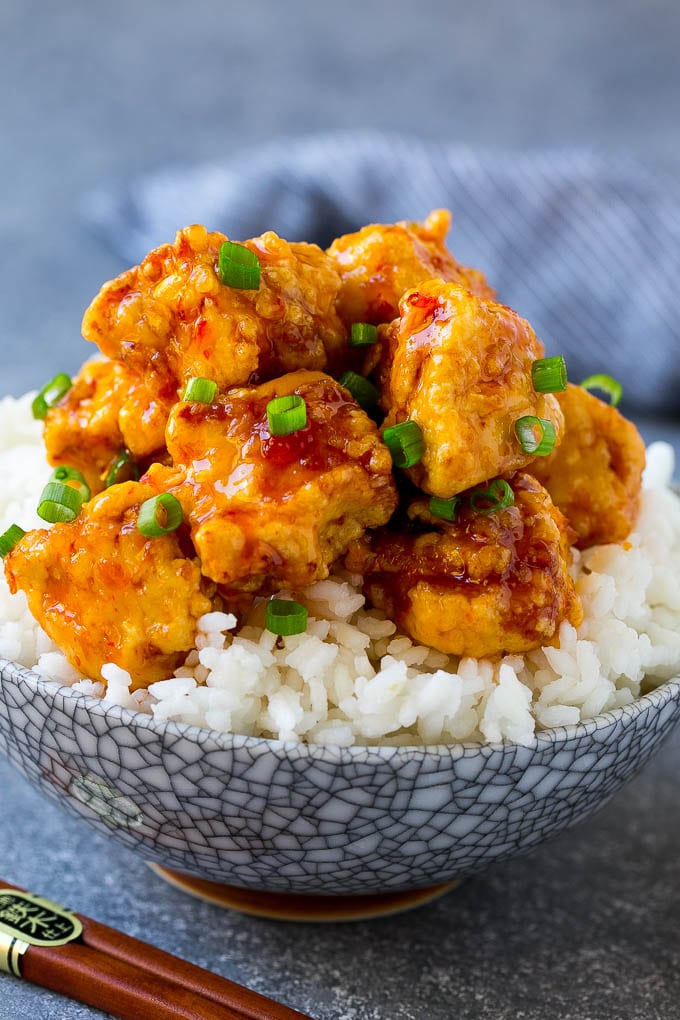 Sweet Chili Chicken Recipe | Thai Chicken | Asian Chicken #chicken #thaifood #chili #dinner #jonep Sweet chili chicken served over steamed rice.