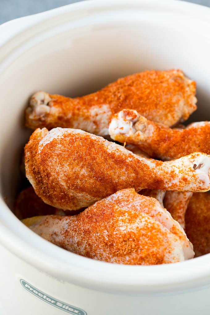 Slow Cooker Chicken Drumsticks Recipe | Crock Pot Chicken Drumsticks | BBQ Chicken Drumsticks #chicken #drumsticks #slowcooker #crockpot #bbq #dinner #jonep Chicken drumsticks in a slow cooker coated in BBQ spice rub.
