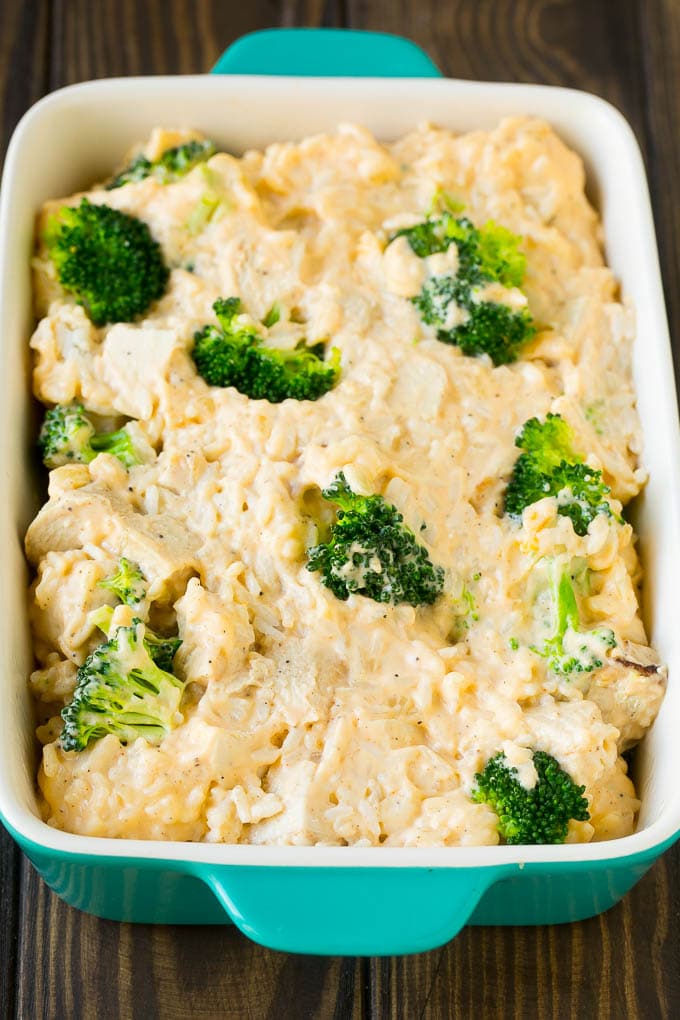 Chicken Casserole Recipe | Chicken and Rice Casserole | Chicken and Broccoli Casserole #casserole #chicken #rice #broccoli #cheese #dinner #jonep Creamy rice, chicken and broccoli in a casserole dish.