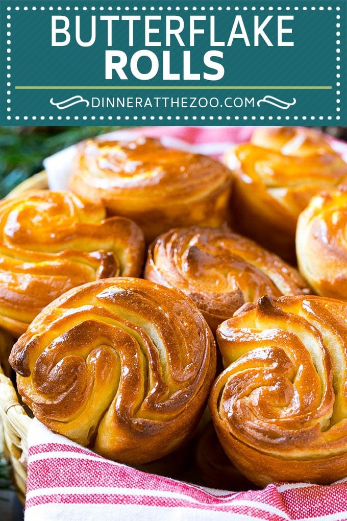 Butterflake Rolls Recipe | Easy Dinner Rolls | Homemade Dinner Rolls | Thanksgiving Rolls #rolls #bread #sidedish #baking #thanksgiving #dinner #jonep