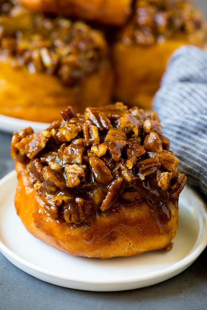 Sticky Buns Recipe | Sweet Rolls | Cinnamon Rolls #breakfast #brunch #cinnamon #pecans #jonep #bread Sticky buns topped with caramel and pecans.