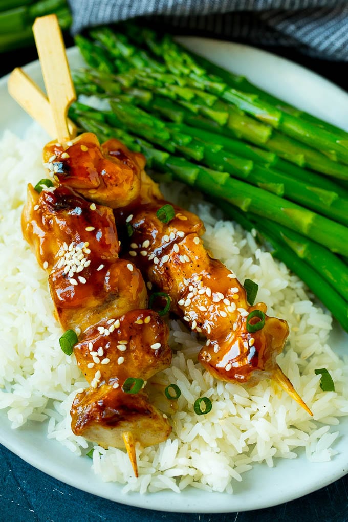 Chicken Yakitori Recipe | Grilled Chicken #chicken #grilling #dinner #jonep Yakitori skewers served over steamed rice with asparagus.