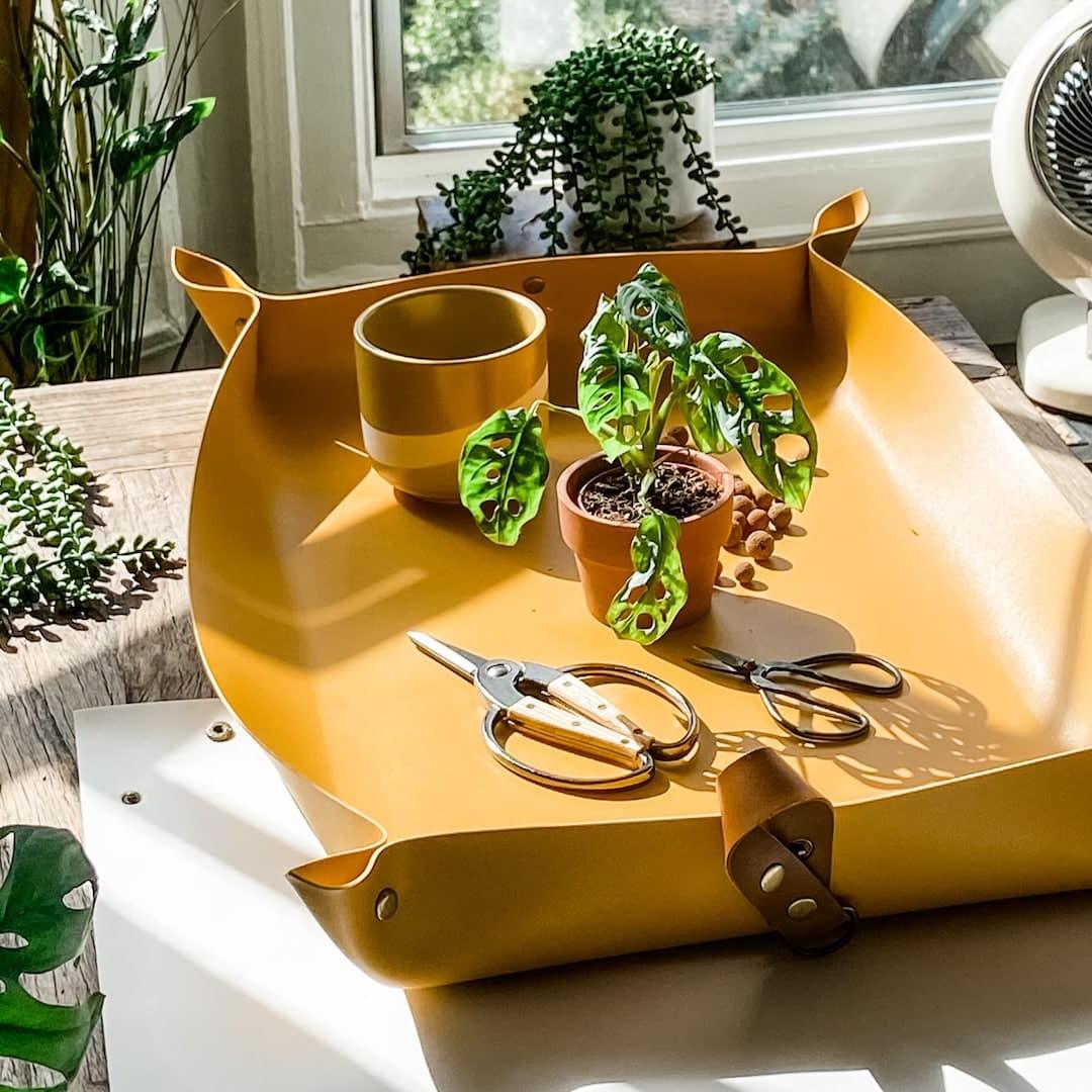 Plant Potting Mat: Για καθαρή κηπουρική
