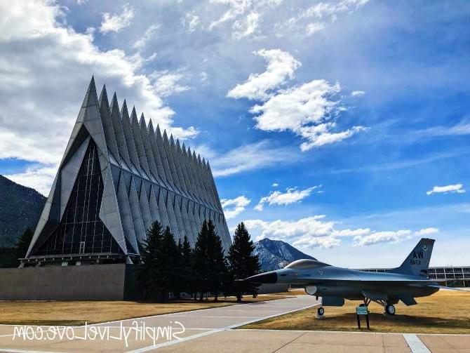 Gunsteling Dinge van ons 2018 Gesinslentevakansie Colorado-styl! 13 Lugmagakademie Kapel en vegvliegtuig