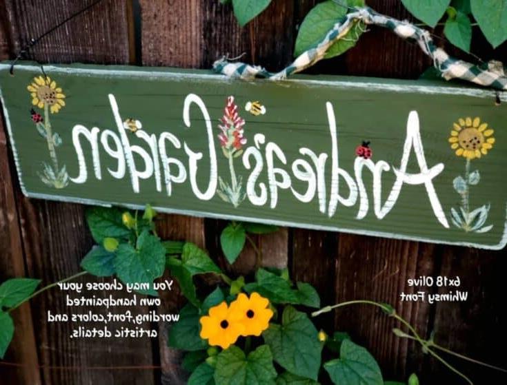Wooden Outdoor Sign Personalized: Προσωπική πινελιά στον κήπο