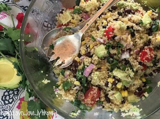 Σαλάτα Κινόα Texas Caviar - ιδανικό συνοδευτικό για μπουφέδες και οικογενειακά δείπνα.