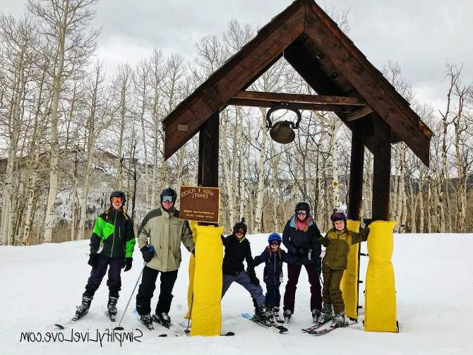 Gunsteling Dinge van ons 2018 Gesinslentevakansie Colorado-styl! 6 familie ski by die High Places Chapel by Sunlight Mountain Resort