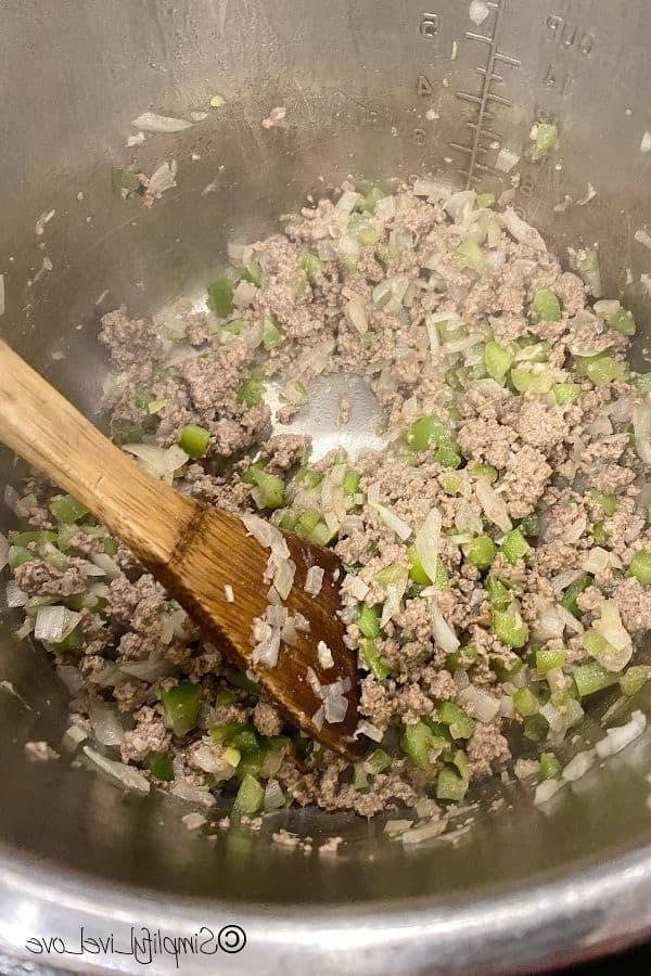 Kook gemaalde beesvleis in Instant Pot (1)