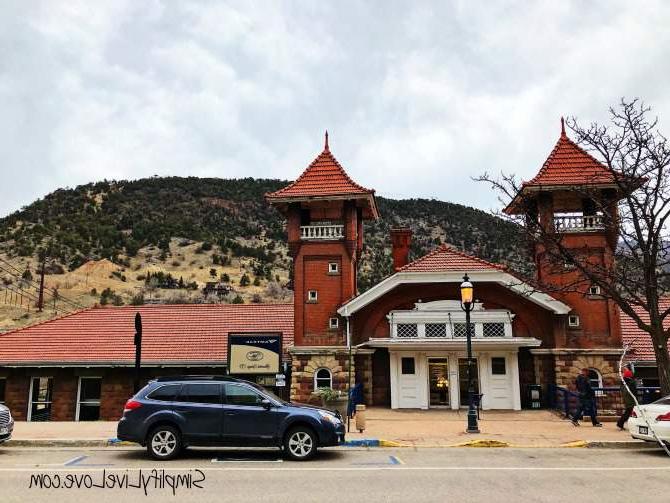 Gunsteling Dinge van ons 2018 Gesinslentevakansie Colorado-styl! 7 Amtrak Stasie in Glenwood Springs Co
