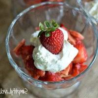 My Oorgrootmoeder se Tuisgemaakte Aarbei-shortcake Resep 8 Aarbei Kortkoek van nuuts af