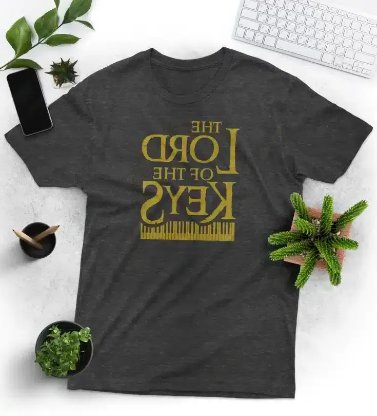Μπλουζάκι 'Άρχοντας των Πλήκτρων'