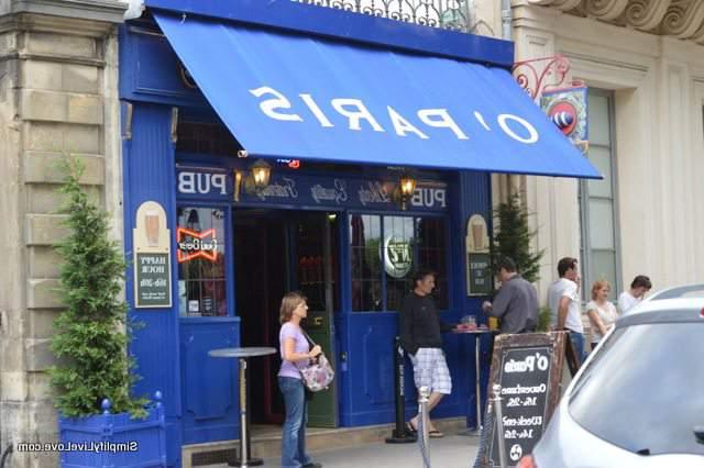 Ο Paris Bar