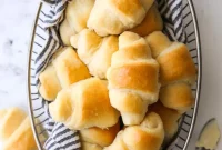 Fluffy No-Knead Fairy Crescent Rolls