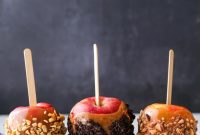 Crafting Perfect Caramel Apples at Home