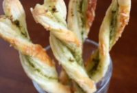 Pesto Puff Pastry Twists