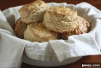Golden Brown Sugar Oat Scones