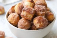 Warm Cinnamon Sugar Pretzel Bites
