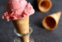 Caramelized Strawberry Vanilla Bean Frozen Yogurt