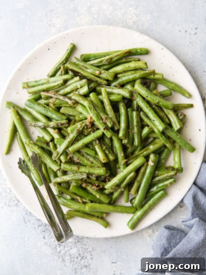 These simple and flavorful buttery garlic green beans are the perfect veggie side dish!