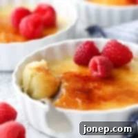A beautifully presented Easy No-Bake Crème Brûlée with a perfectly caramelized top.