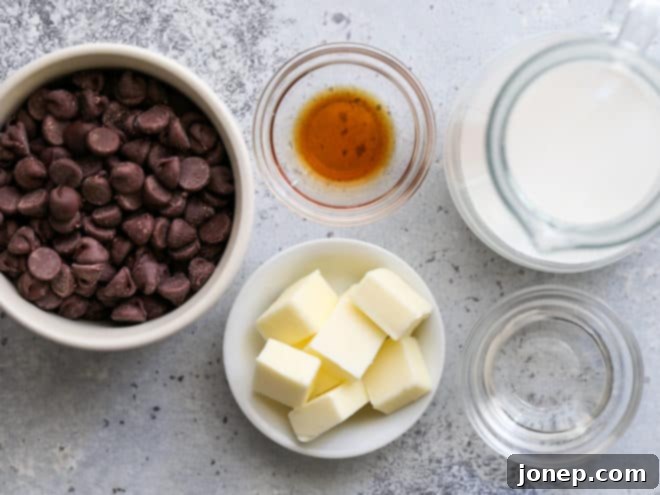 just 5 ingredients needed for this hot fudge sauce