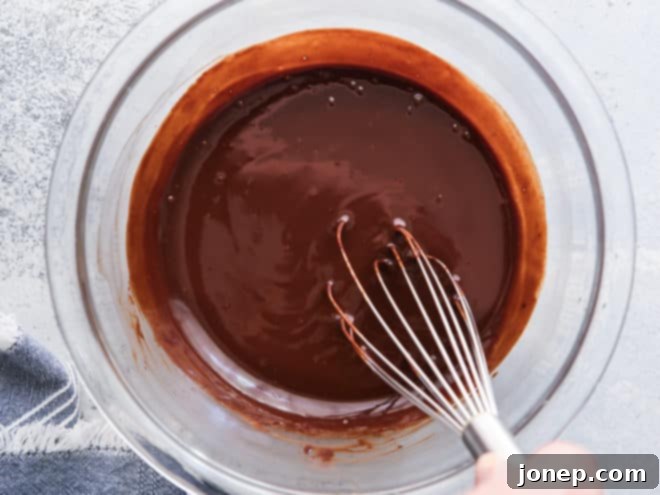 smooth hot fudge sauce