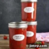 Garden Fresh Tomato Basil Marinara 2 Tomato-Basil Marinara Sauce, perfect for canning! From completelydelicious.com