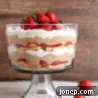 Strawberry Chocolate Tiramisu Fusion Trifle 2 Strawberry Chocolate Tiramisu Trifle | completelydelicious.com