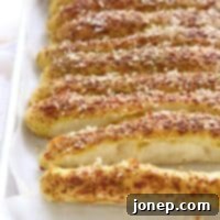Cheesy Pesto Parmesan Tear & Share Bread 2 Pesto Parmesan Pull Apart Breadsticks - A delicious homemade bread recipe.