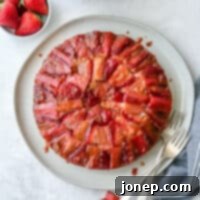 Strawberry Rhubarb Flip Cake 10 Delicious Strawberry Rhubarb Upside-Down Cake slice