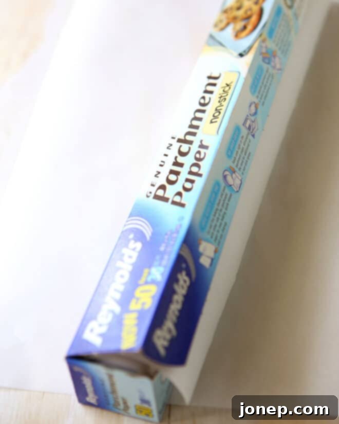 Parchment Paper: Your Baking Secret Weapon 3 roll of parchment paper packaging, ready for use in the kitchen