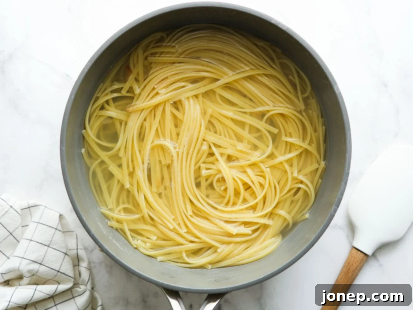 cooked pasta in pot